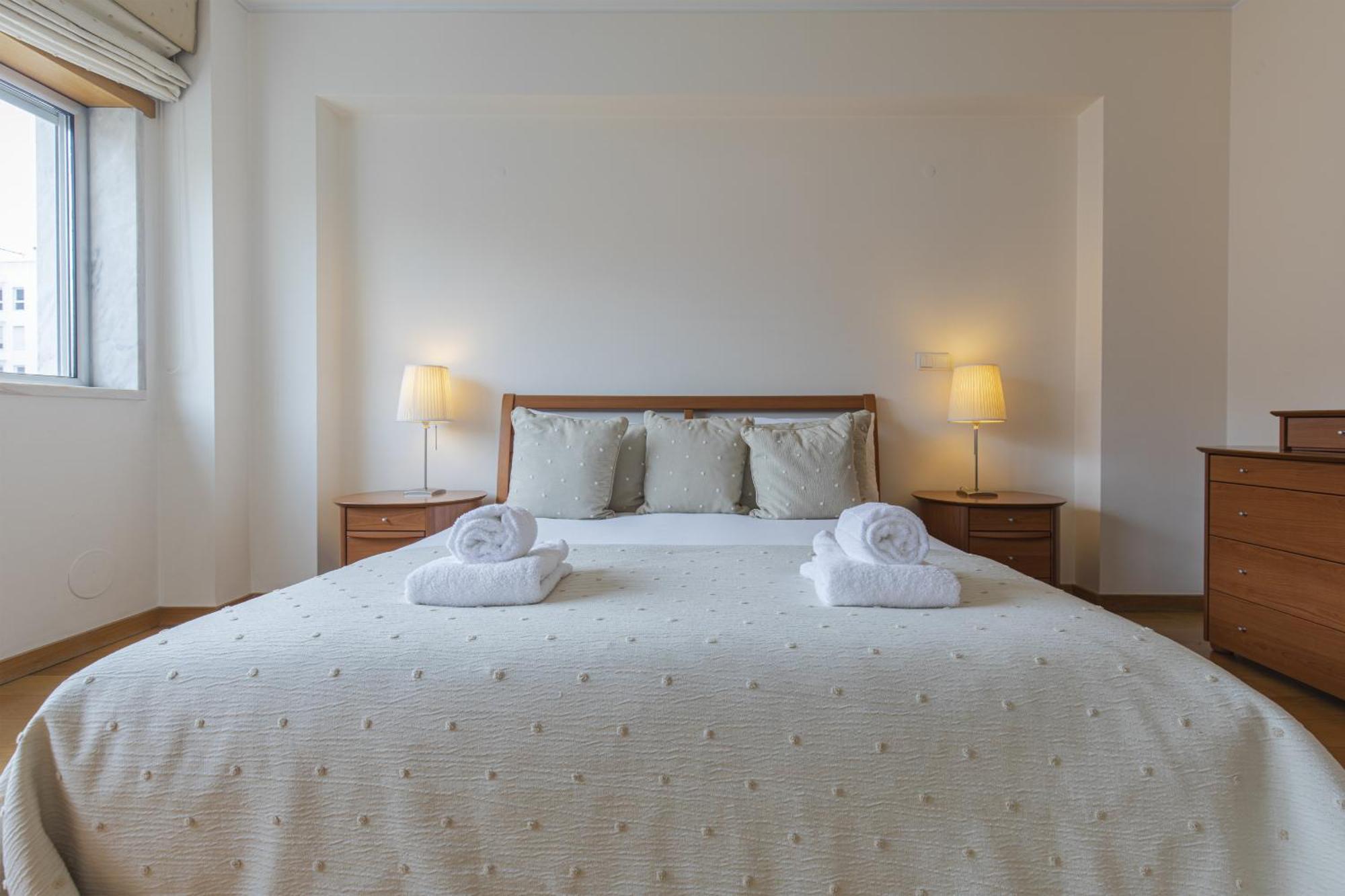 2 Bedroom Large Apartment By Innkeeper Lisboa Eksteriør billede
