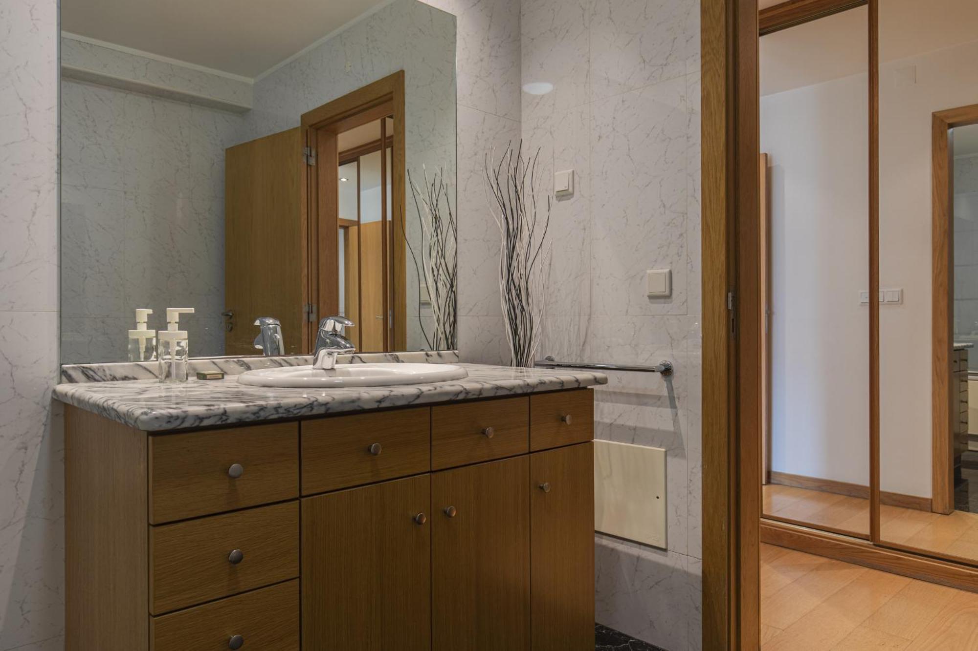 2 Bedroom Large Apartment By Innkeeper Lisboa Eksteriør billede