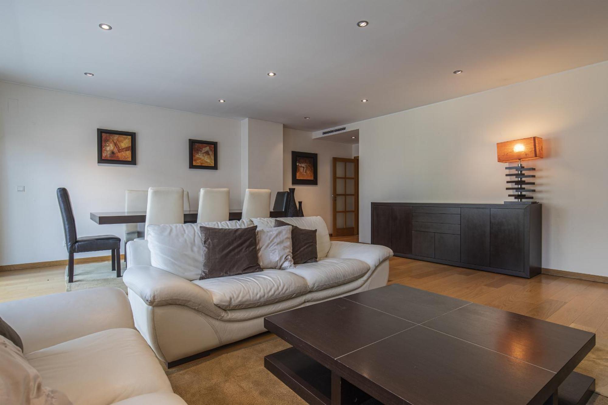 2 Bedroom Large Apartment By Innkeeper Lisboa Eksteriør billede